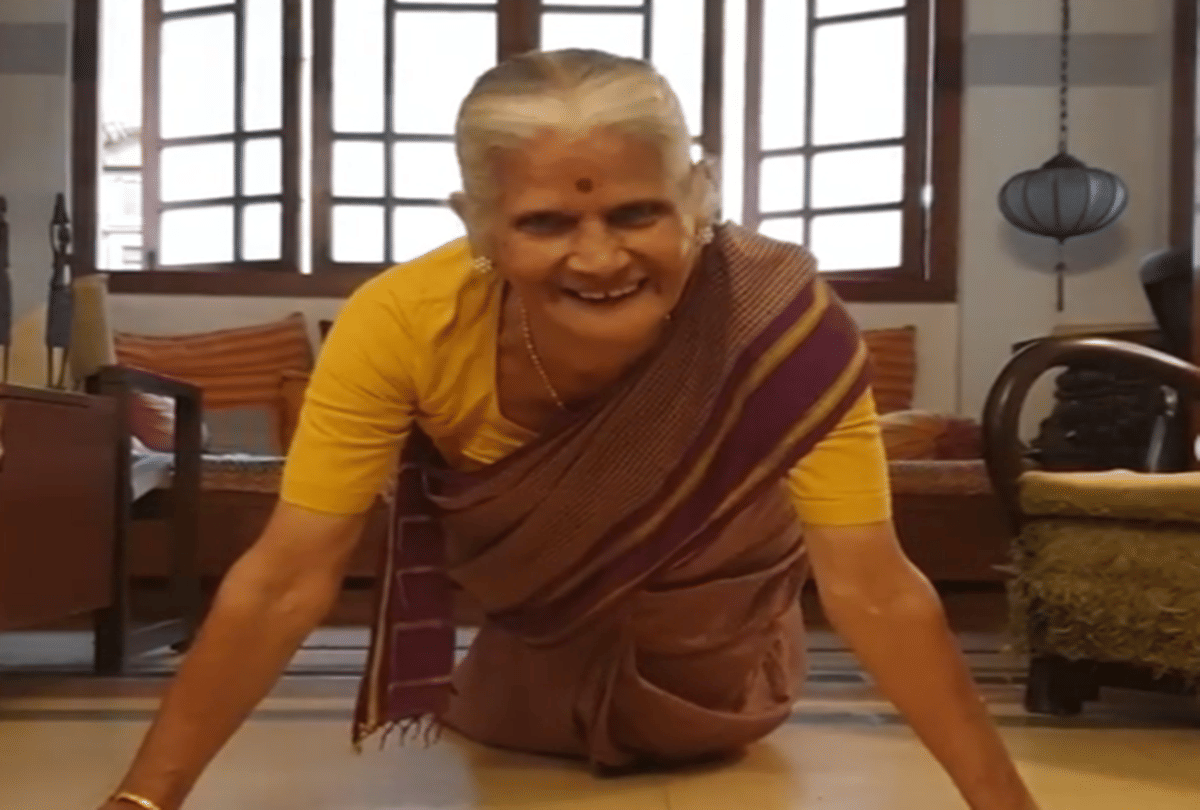 Milind Soman Share Mother usha Soman Video Doing Push ups on Her 81st Birthday