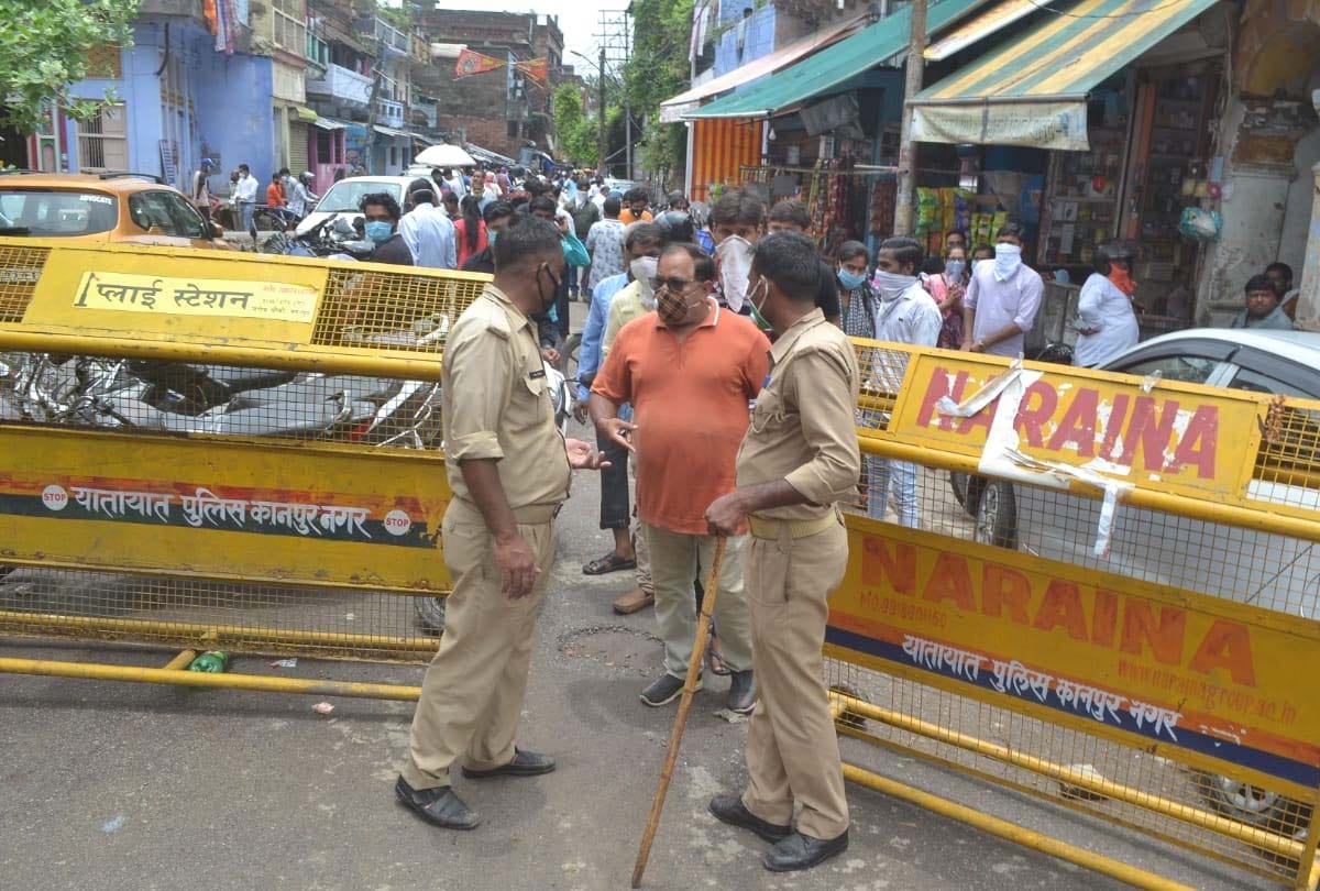 Sawan 2020: devotees is worship at home on first monday of sawan in kanpur