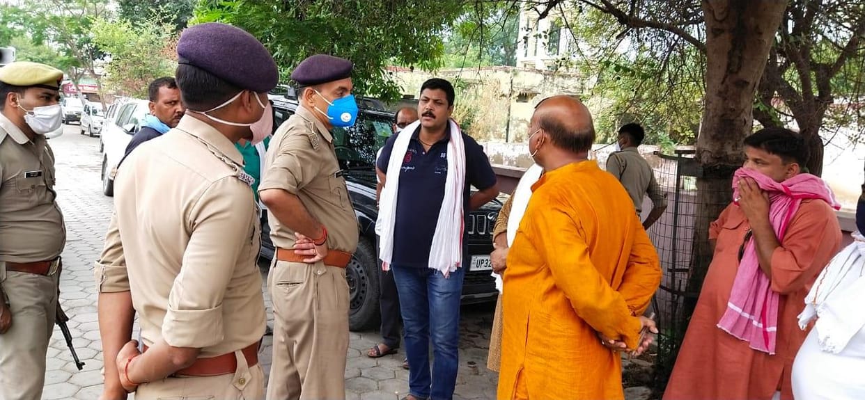 CM's security personnel died due to truck collision