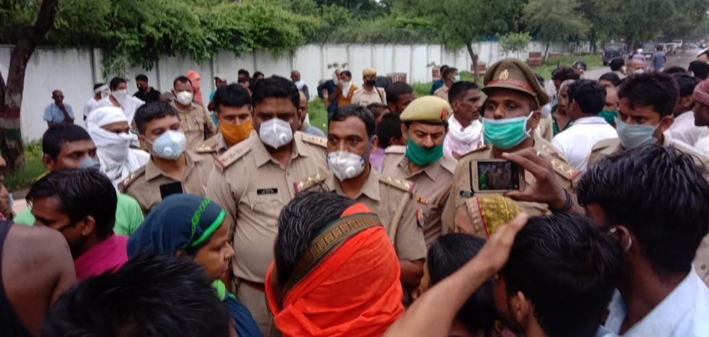A young man was attacked by a chaapad in Poramufti, lost his life