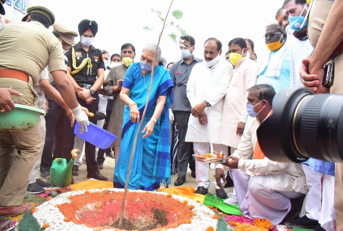 Governor Anandi Ben Patel says 50-100 oxygen-giving trees should be planted in every village in Barabanki