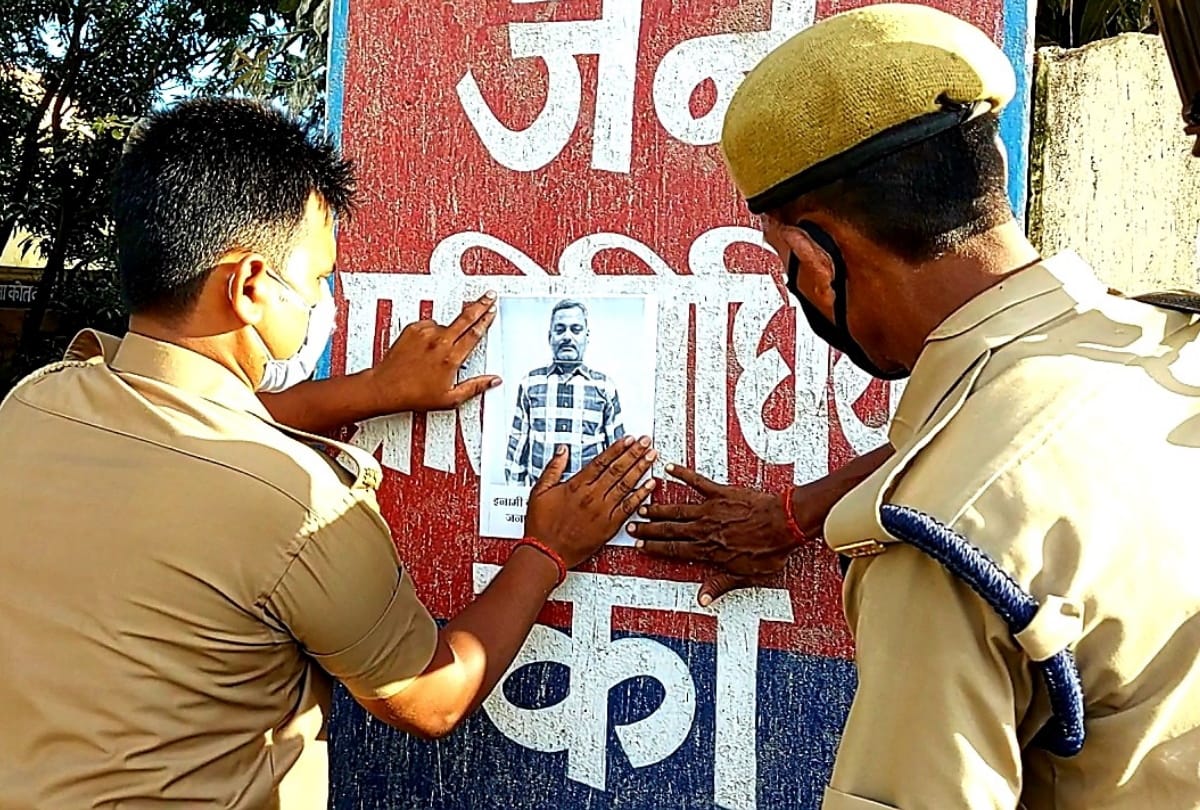 Vikas Dubey News: Kanpur Encounter Most Wanted Posters Put Up At Toll Plazas In Agra Zone