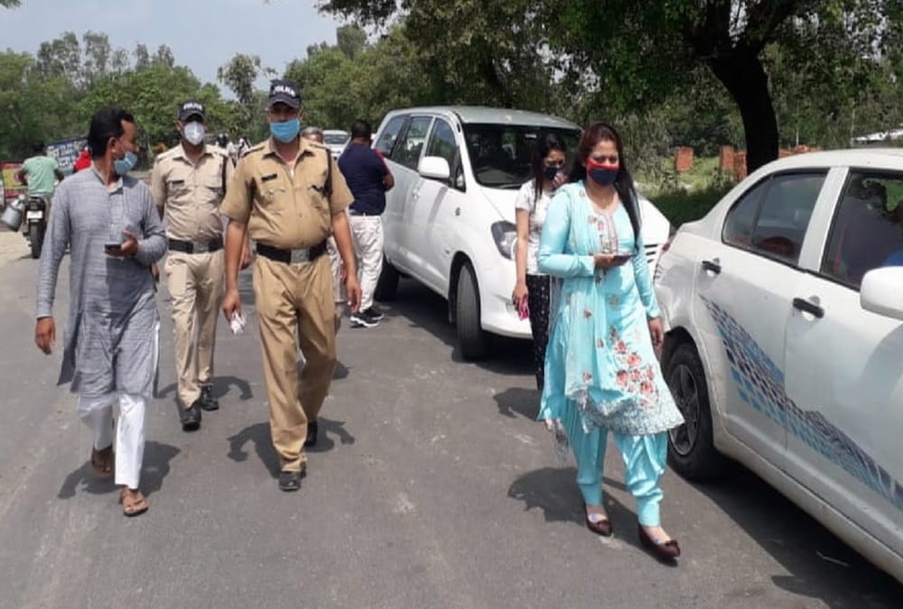 kanwar yatra 2020: Police Checking Strictly on Roorkee border for stop kanwariya, Photos