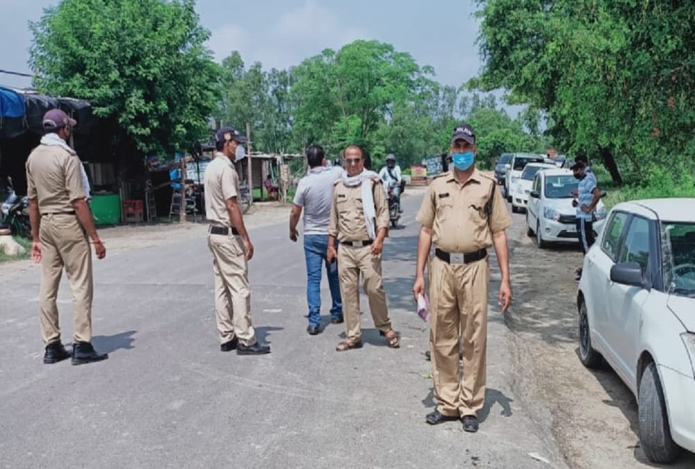 Kanpur Encounter Latest news: Accused Vikas Dubey Searching With High Security on Roorkee Border