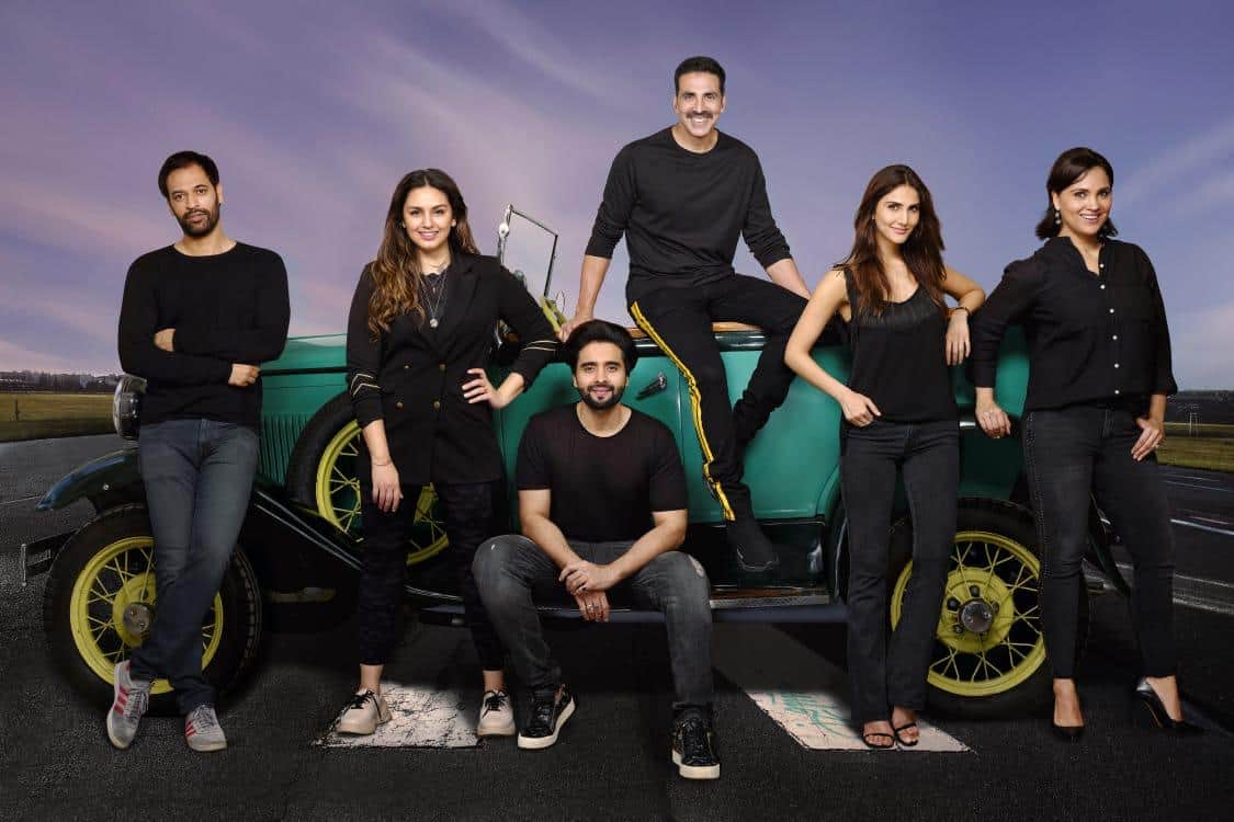 Akshay Kumar and Vaani Kapoor Bell Bottom Shooting begin in the UK in August