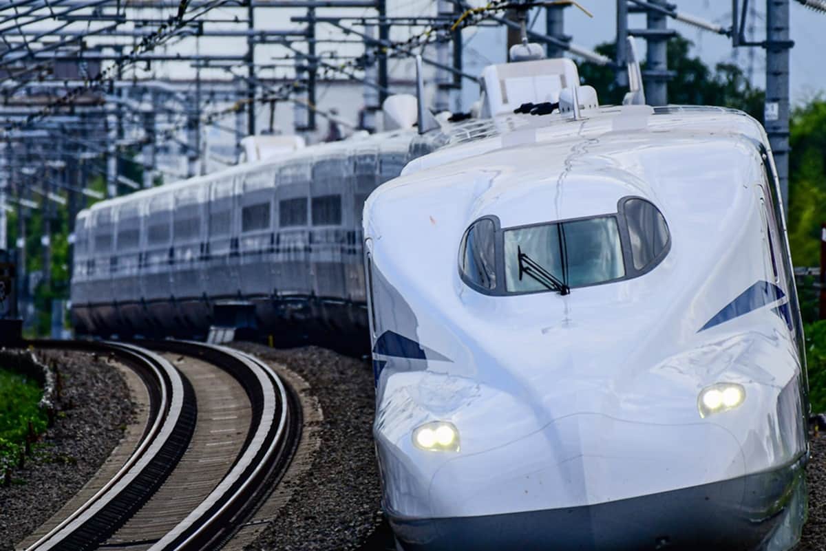 japan unveils new bullet train N700S that can keep on running during earthquake reduce air resistance noise