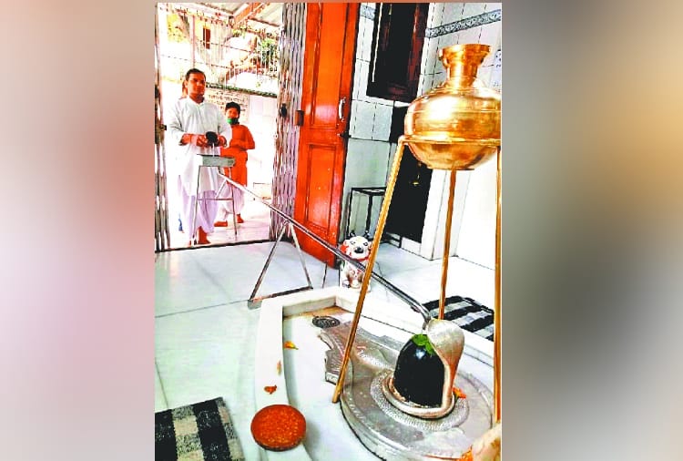 First Sawan somvar, devotees special Worship in shiv temples in Chandigarh