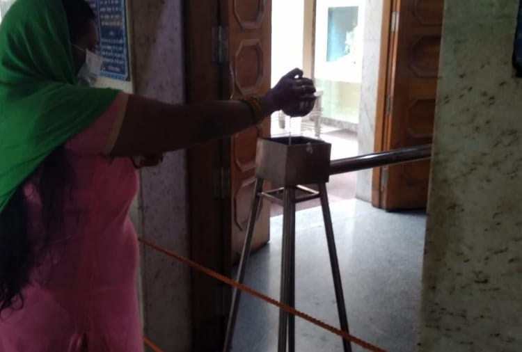 First Sawan somvar, devotees special Worship in shiv temples in Chandigarh