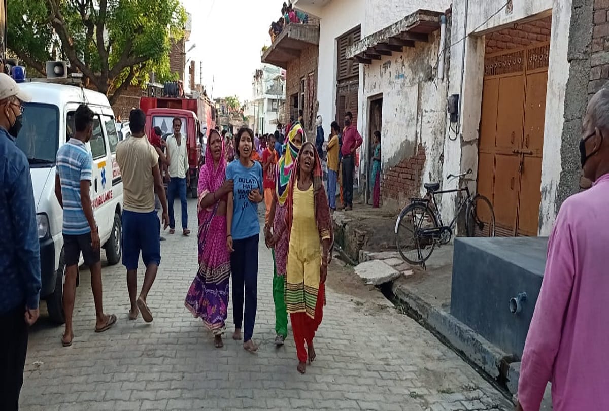 modinagar factory fire a girl was working for brother bail a boy working for study died in fire