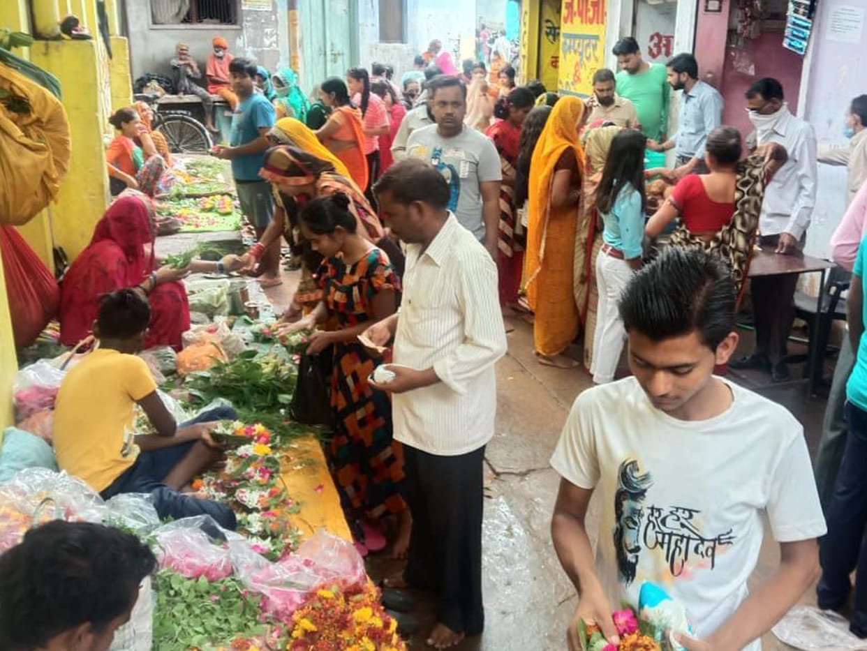 Har-har Mahadev echoed on the first Monday of Sawan
