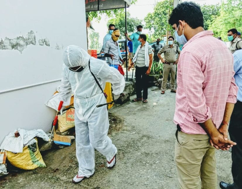 Both corona positives came to Uttarakhand by air
