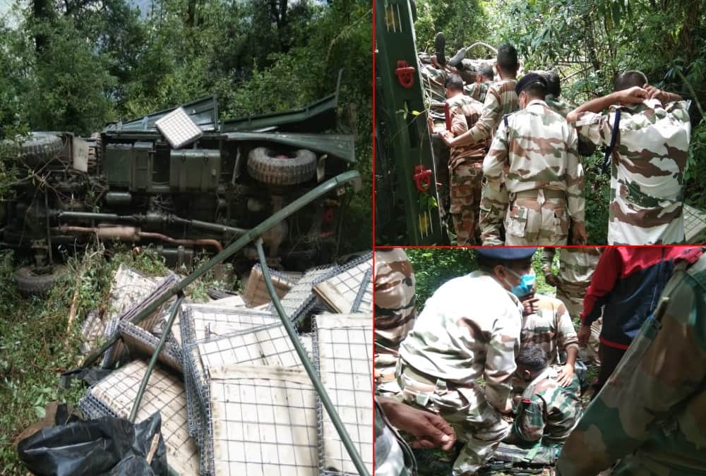 Army Truck Fell into ditch on Auli Road in Uttarakhand, Trainee ITBP Soldiers done Rescue of Injured jawans, Photos