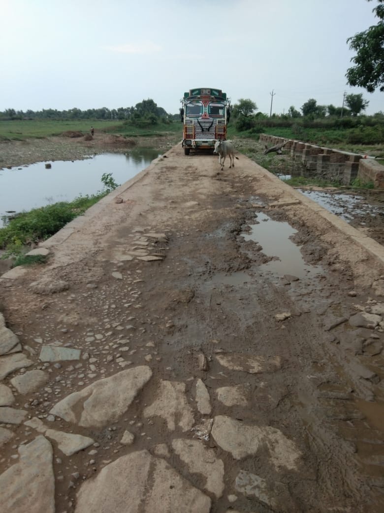 bridge will be build at sor river
