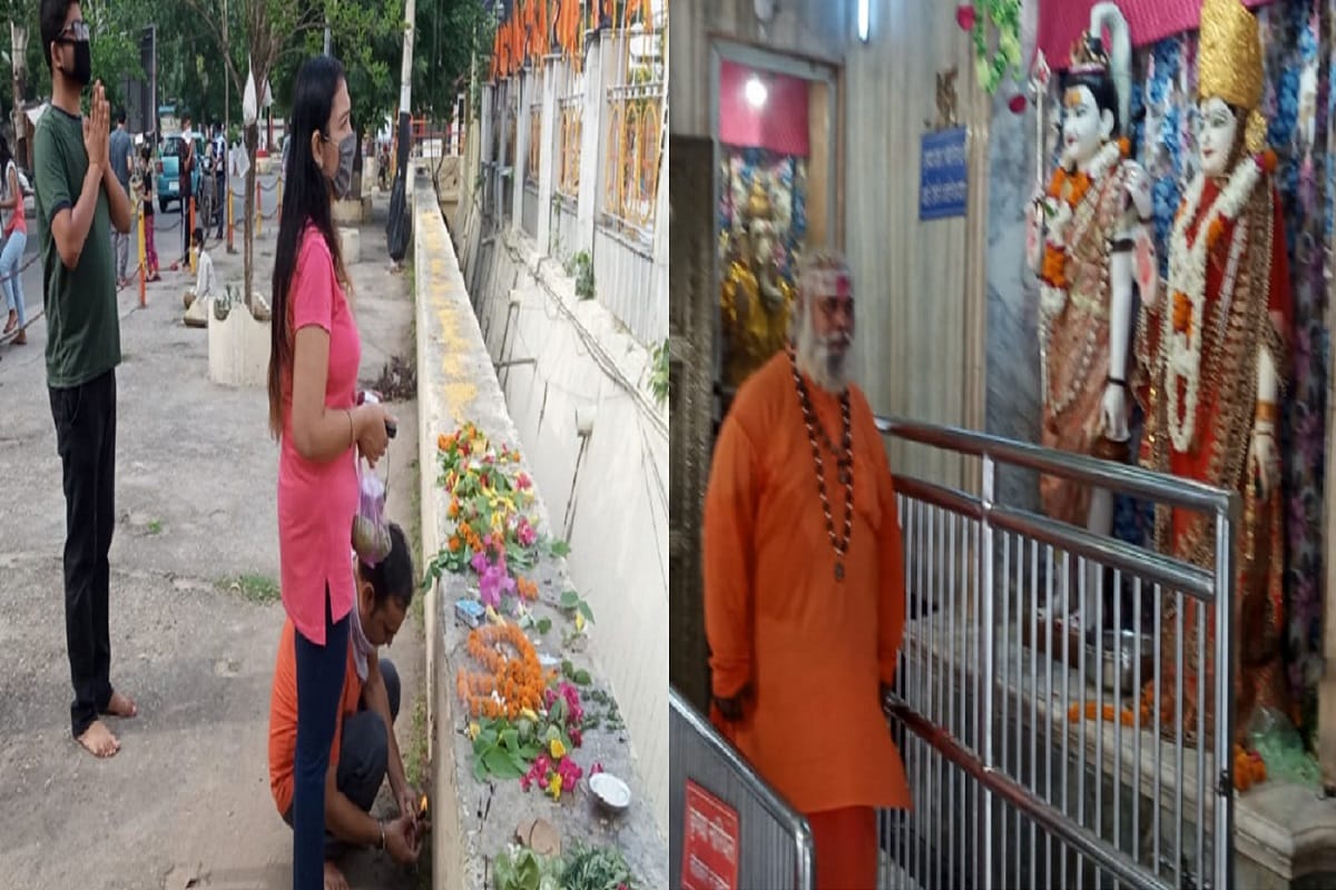 Sawan 2020: devotees is worship in outside the temple on first monday of sawan in Meerut