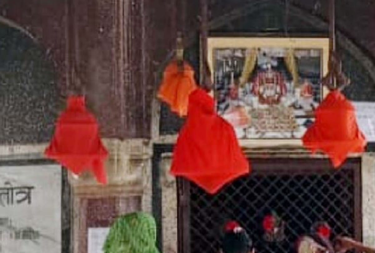 sawan 2020 devotees make socail distance during jal bhishek of lord shiv in kasganj
