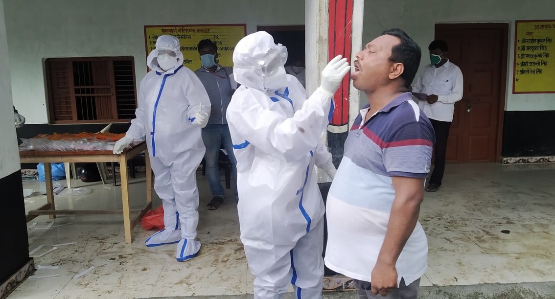 11 corona infected, including three more policemen of Rampur police station