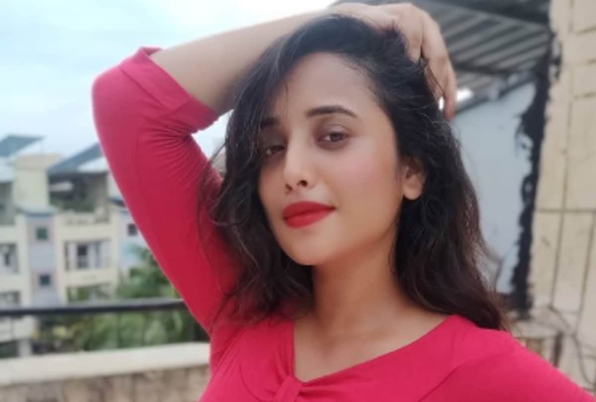 bhojpuri actress rani chatterjee lodged fir against a person who harassing on social media