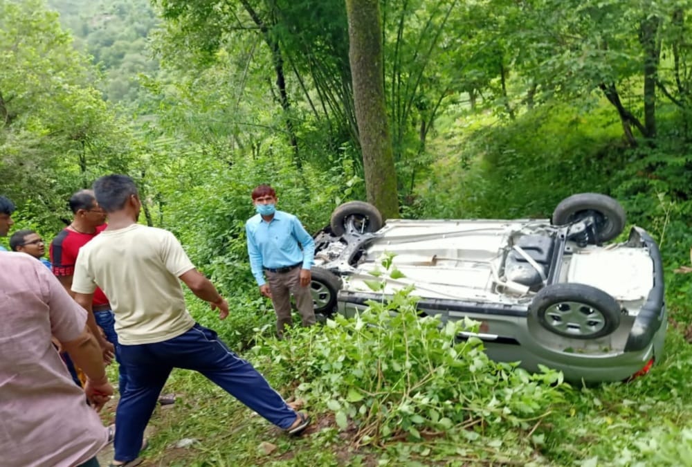 Husband Wife New Car Fell into ditch in tehri during going to market, Two people killed,