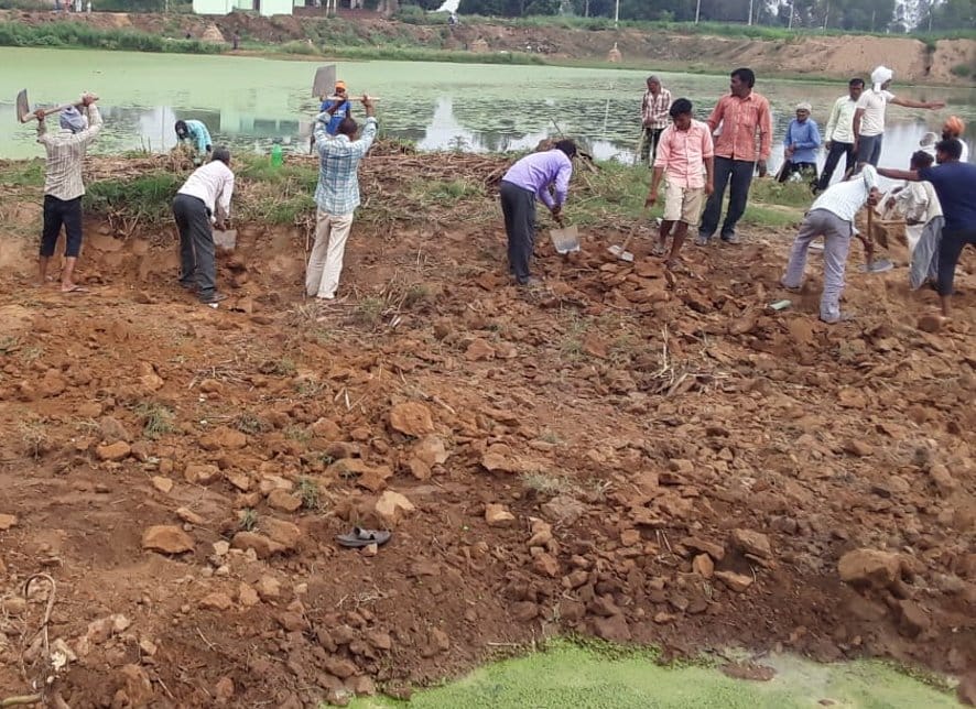 MNREGA workers get employment