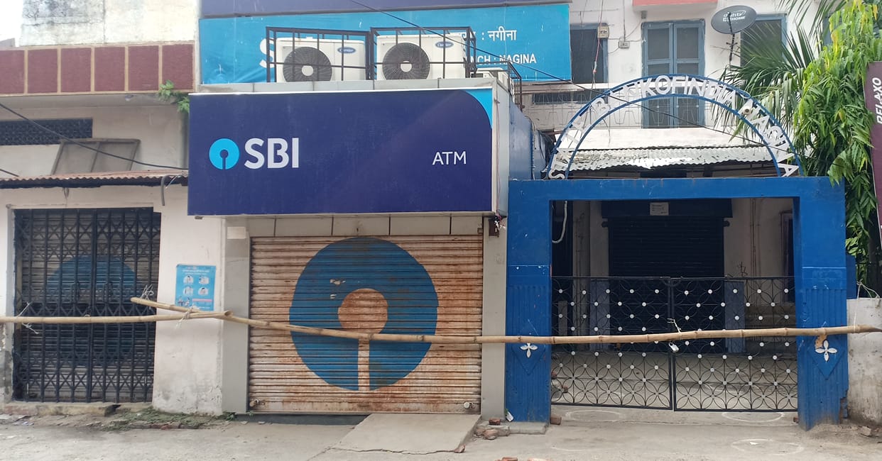 Two more bankers found Corona positive