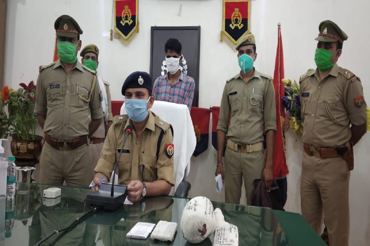 UP Crime News: police have revealed the murder of the woman and arrested the accused lover in Muzaffarnagar