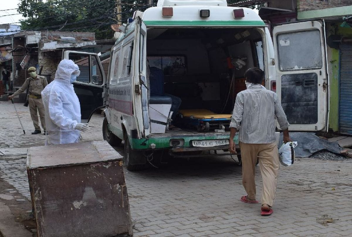 home isolation Dangerous for corona patient in gorakhpur