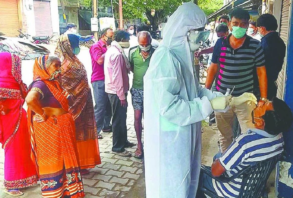 Corona Virus One More Prisoner Positive Kasganj Police Office Will Closed For Three Days