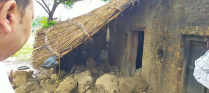 Two women died house collapsed being buried under debris due to heavy rain in jaunpur up