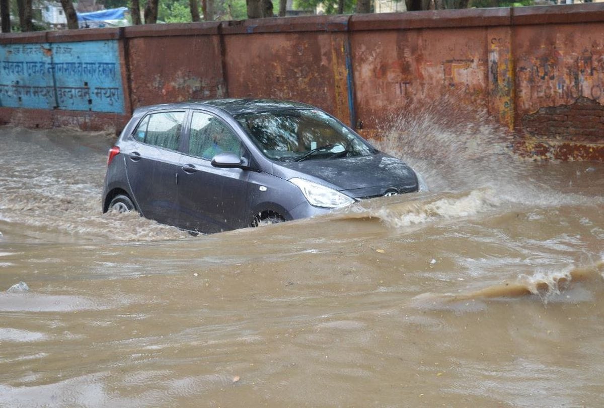 Weather Forecast Update Today in Mathura: Monsoon Heavey Rain Hits Mathura Pictures Know Latest Weather Forecast
