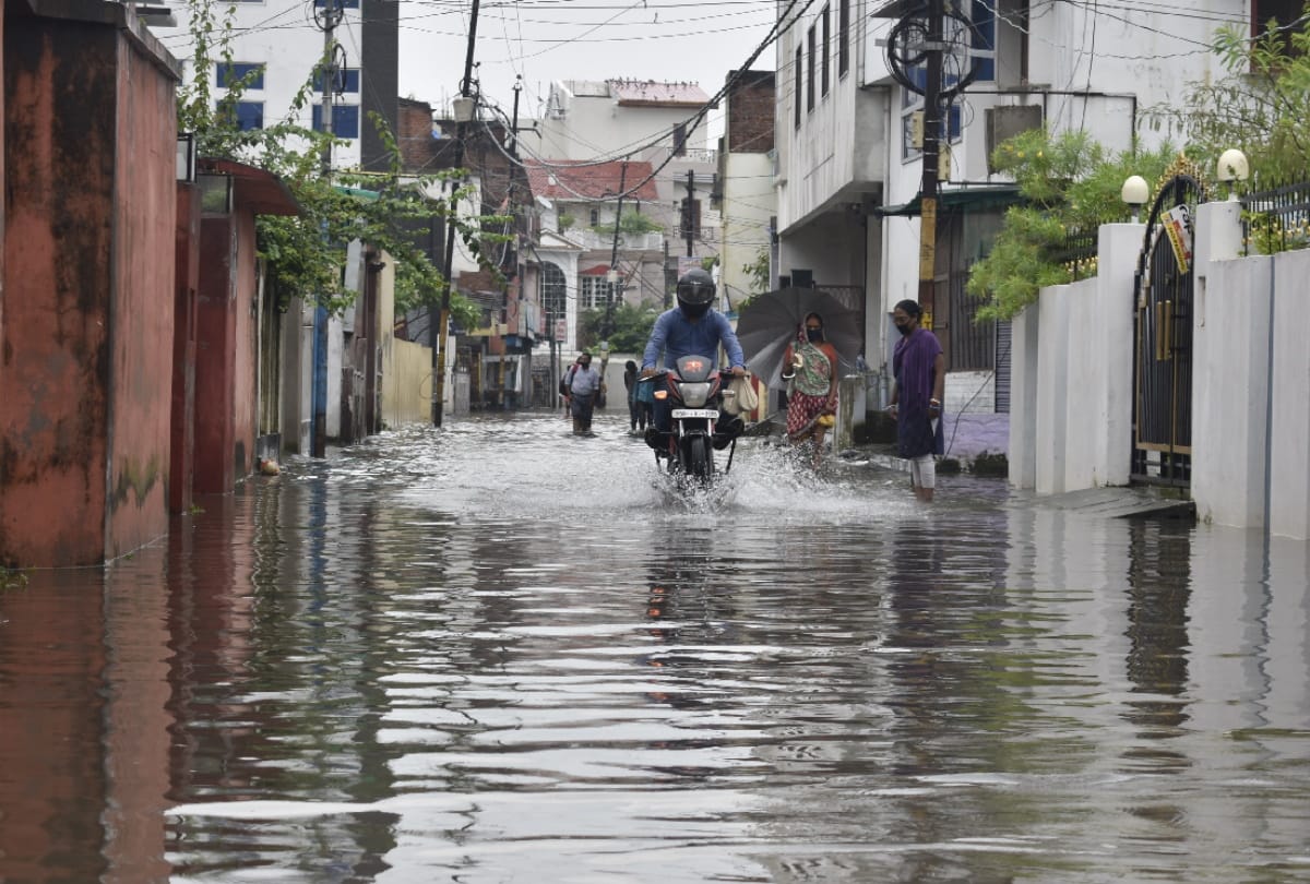 Gorakhpur Weather update today after heavy rain see latest photos