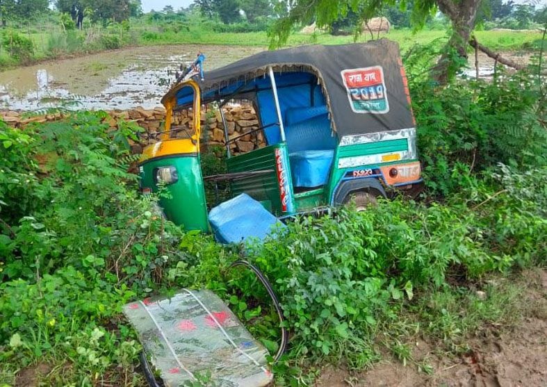 haeeve par palata tempo, yuvak kee maut