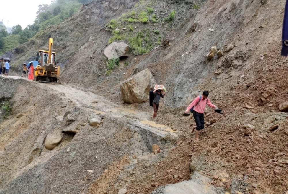 uttarakhand weather : heavy rain in uttarakhand, flood destroyed roads, farming