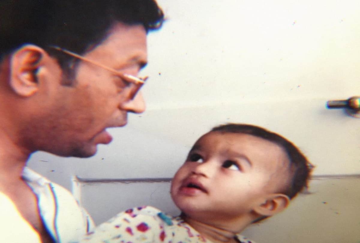 Irrfan khan son babil khan share actor old photo and emotional note