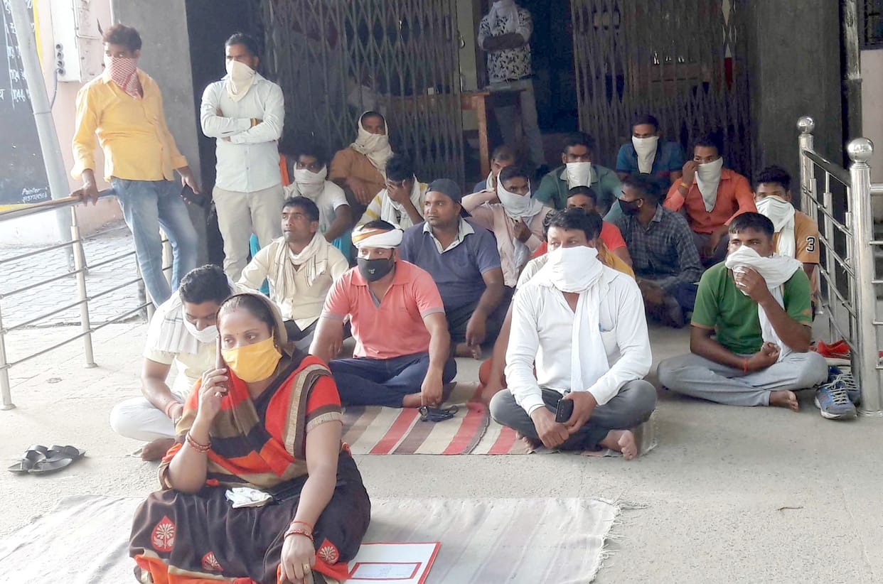 SDM accused of indecency, BJP leader sitting on dharna