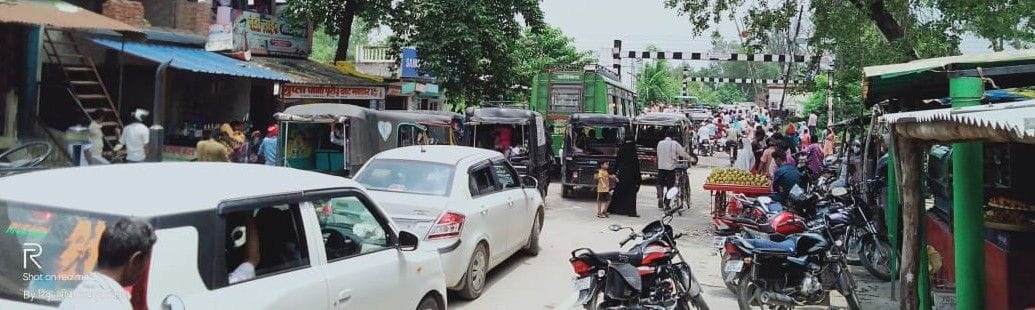 Due to breakdown of couplings, the goods train split in two parts, a big accident averted due to slow speed