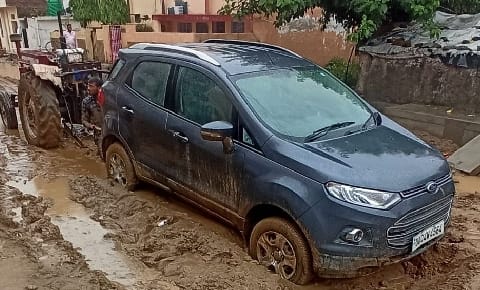 Bareilly News: When a smart city is built, it will be built .. face trouble right now