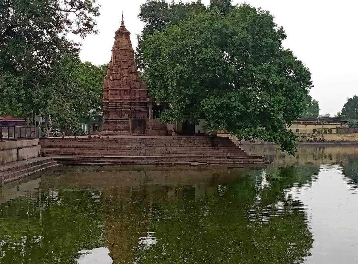 Lord Rama was liberated from Karma in Kardameshwar