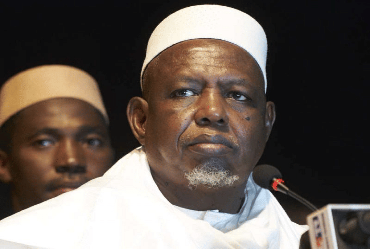 Imam Mahmoud Dicko of Mali shaken the power of his country not afraid with coronavirus