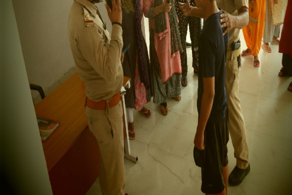 UP Crime News: sexual assault attacked on a teenage girl in Meerut and video viral