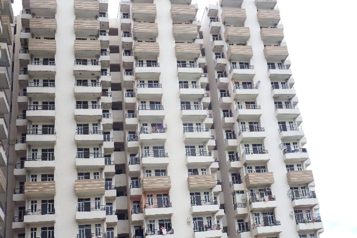 Lucknow News: Ansal API, seal, map not even approved, started building apartments on mortgaged land