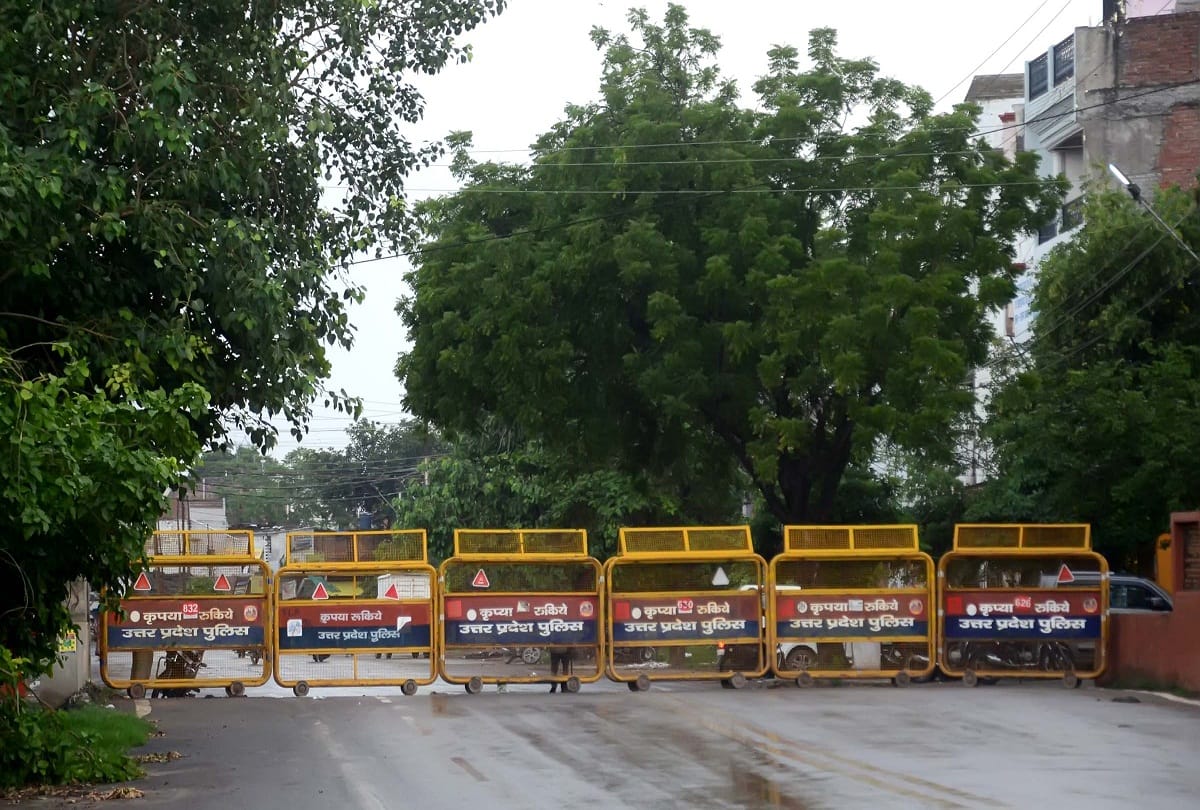 Husband positive of employee appointed in collectorate, record room sealed