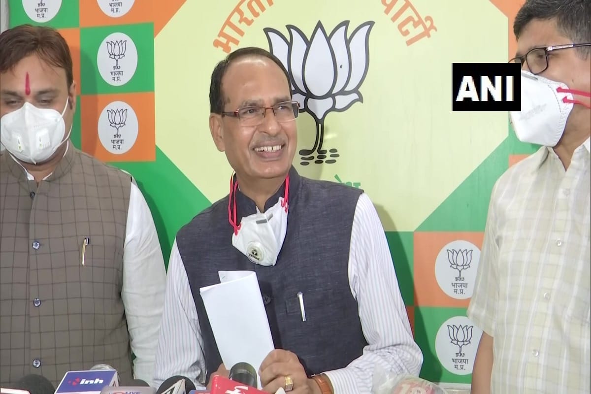 Shivraj Singh on being delay in distribution of portfolios, says the government is functioning smoothly
