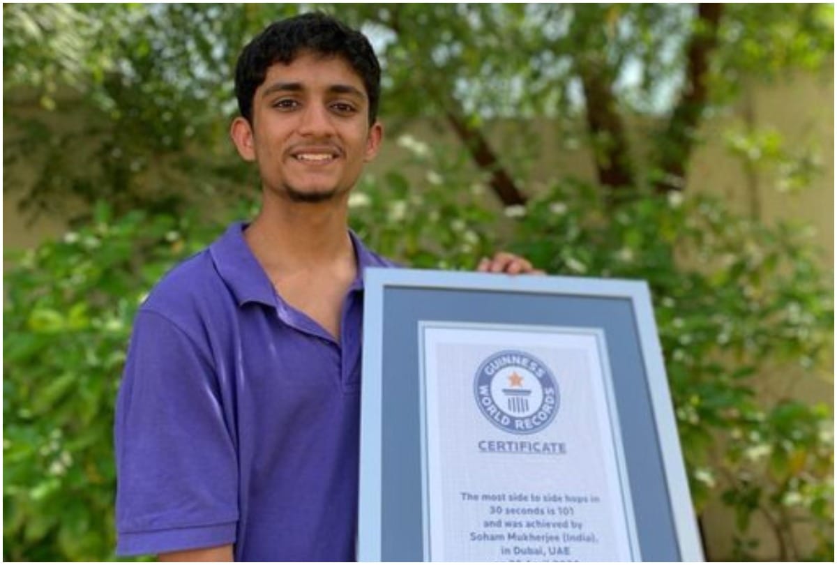 Indian teen made a record of jumping with one foot in UAE named in Guinness Book