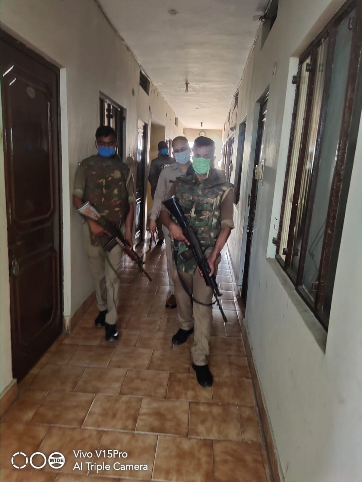 Vikas Dubey News search operation for criminal accused of kanpur encounter Vikas Dubey see photos in chandauli