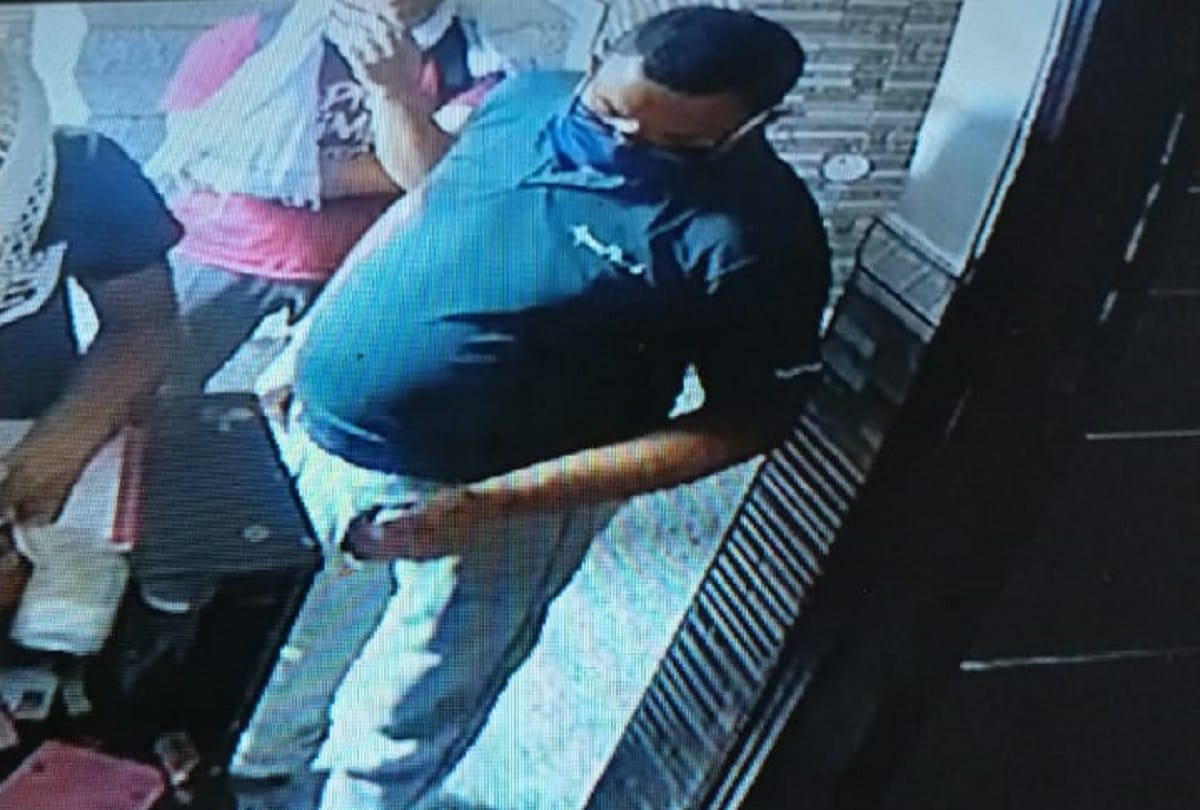 Vikas Dubey Kanpur: Gangster vikas dubey condition become pathetic as he running to escape arrest without private vehicle laming he is unrecognizable