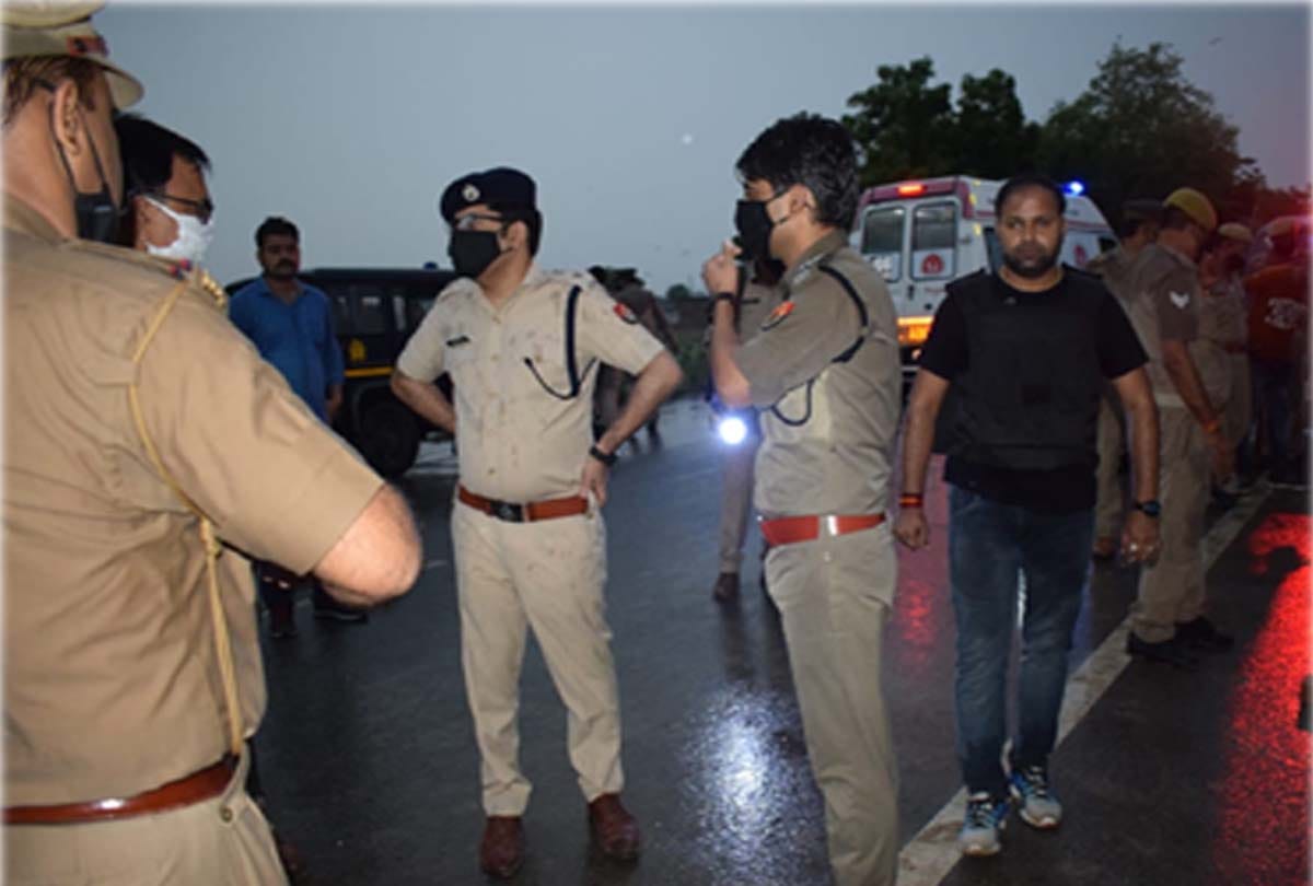 now another robber of most wanted vikas dubey shot dead in encounter in etawah