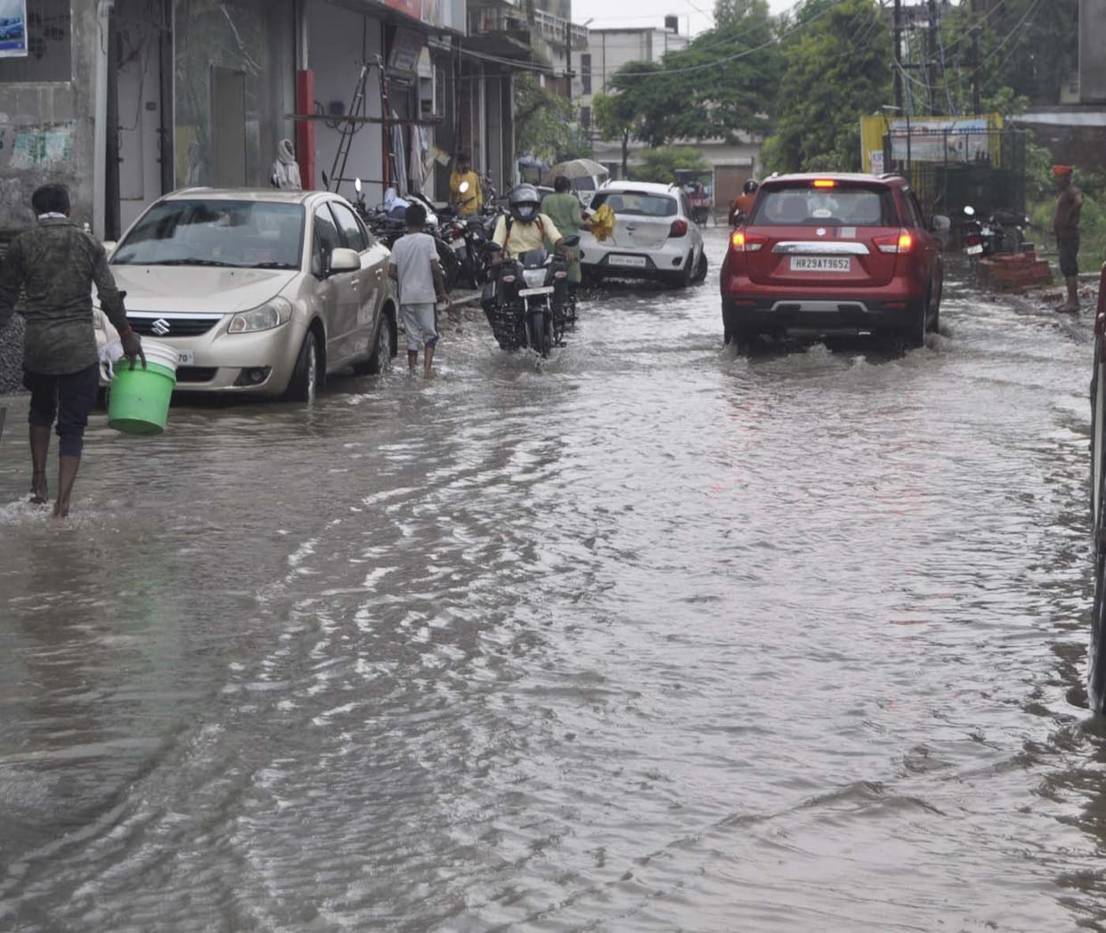 Junk rain, water logging in the neighborhoods
