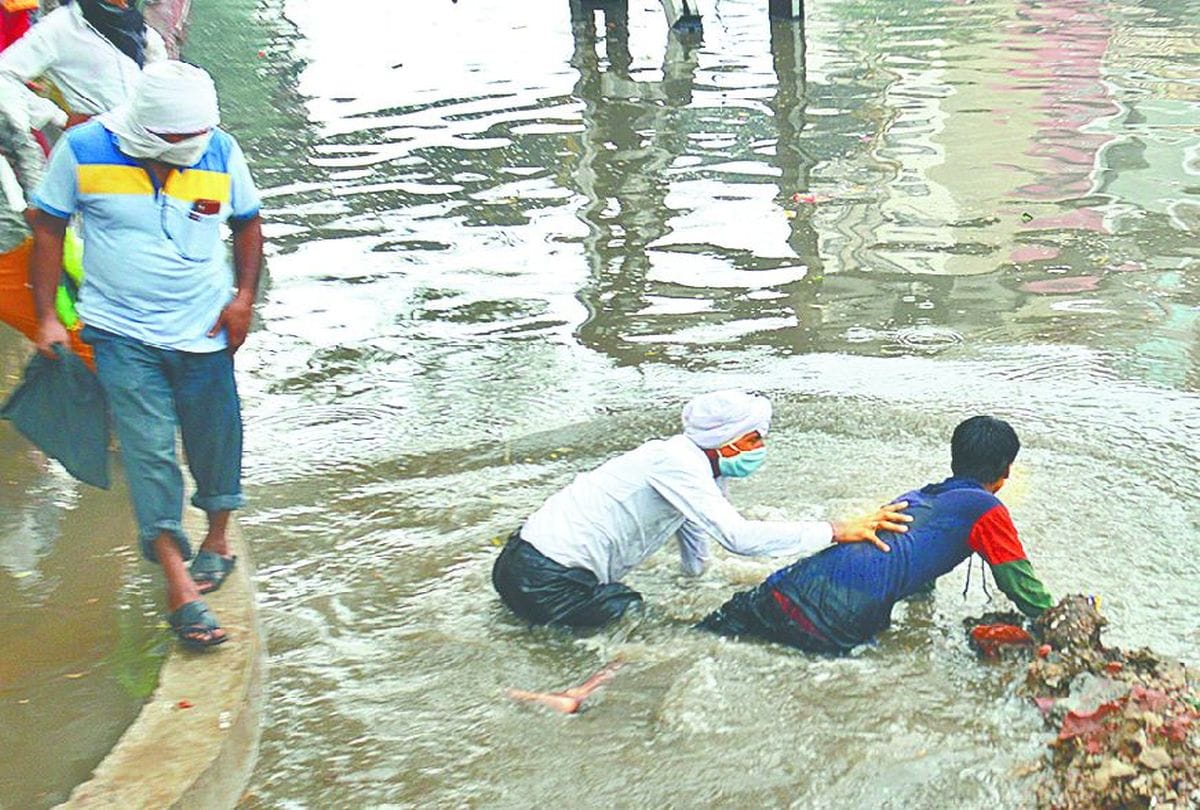 water logging on the roads in mathura after heavy rain