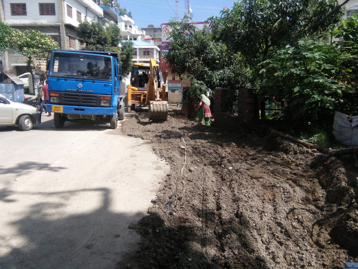 pwd stop soling work, warn constructer