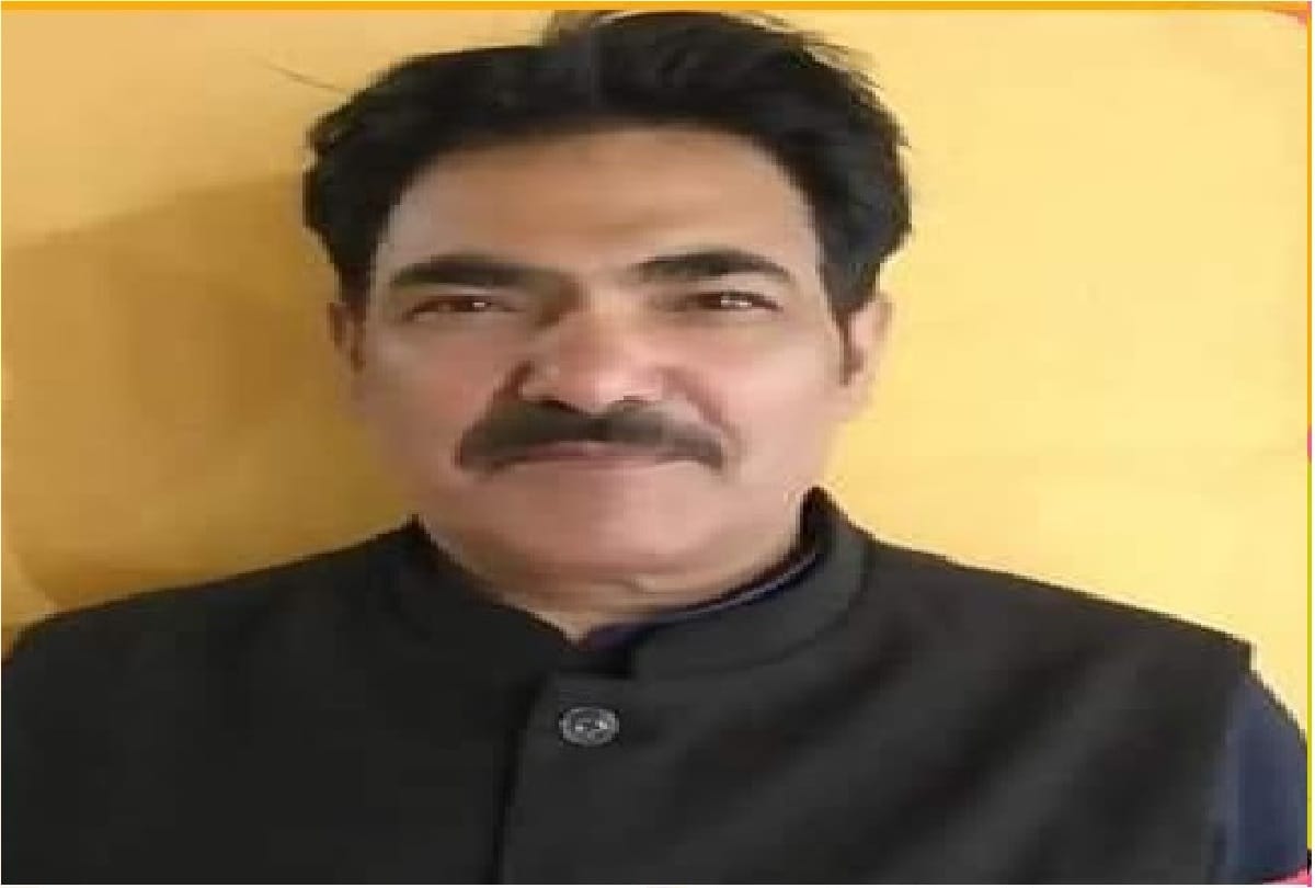 bjp leader Sheikh Wasim Bari, Bashir Ahmed and Omar Bari murdered in bandipora jammu kashmir